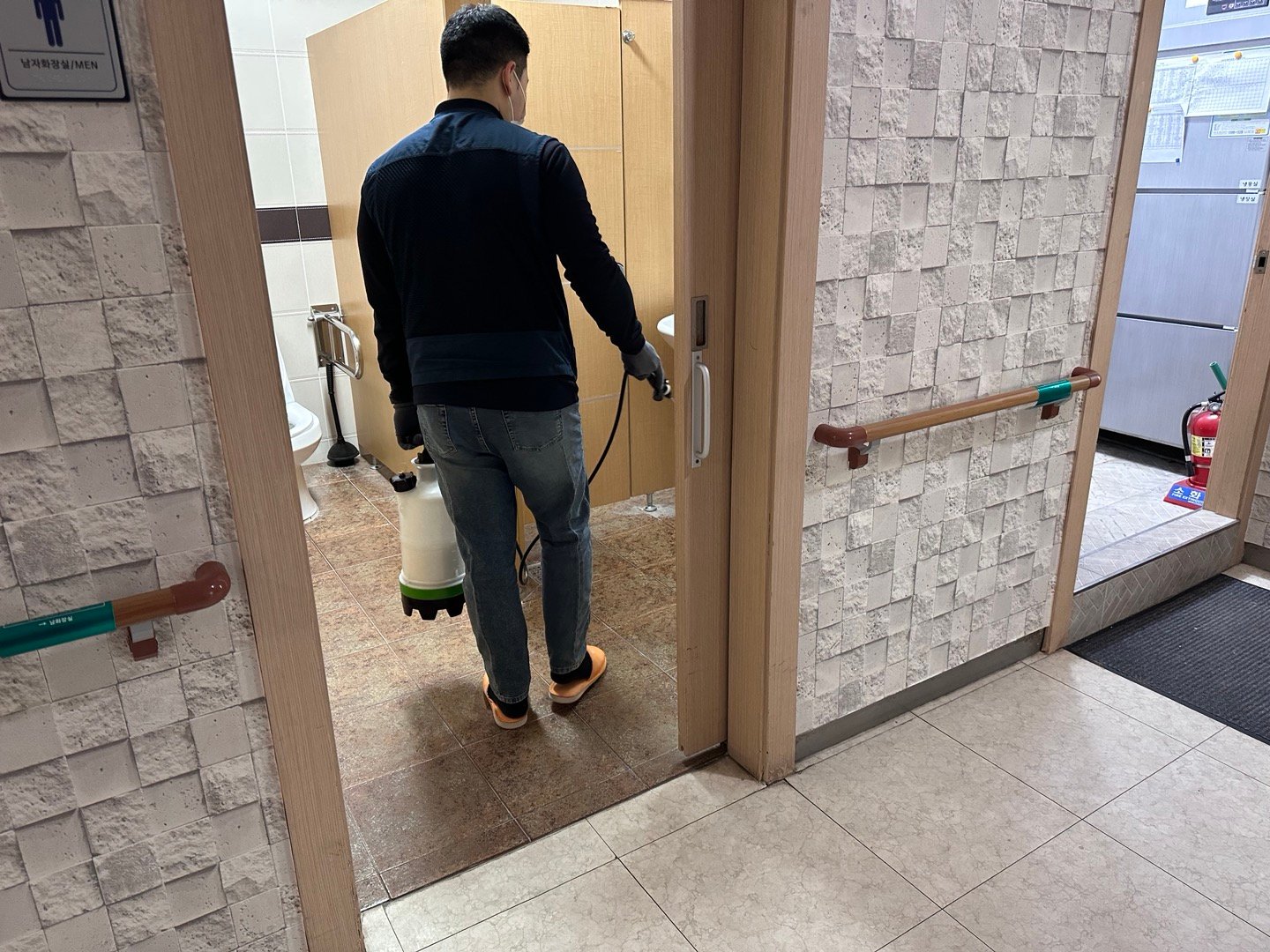 KakaoTalk_20230407_092836863.jpg